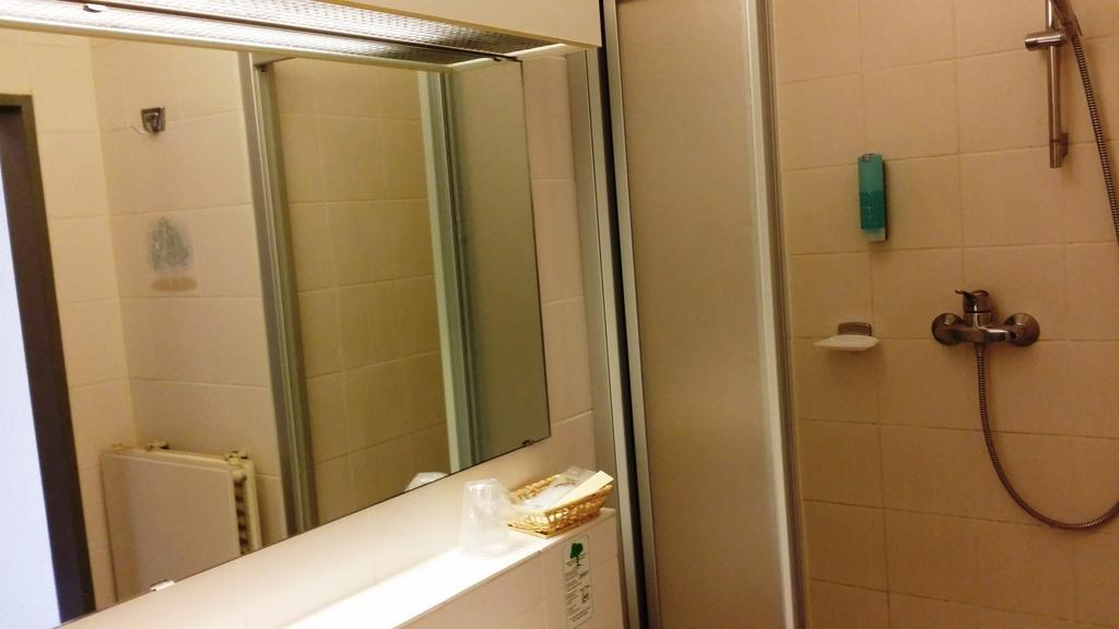 Hotel Garni Stadt Friedberg Friedberg  Habitación foto