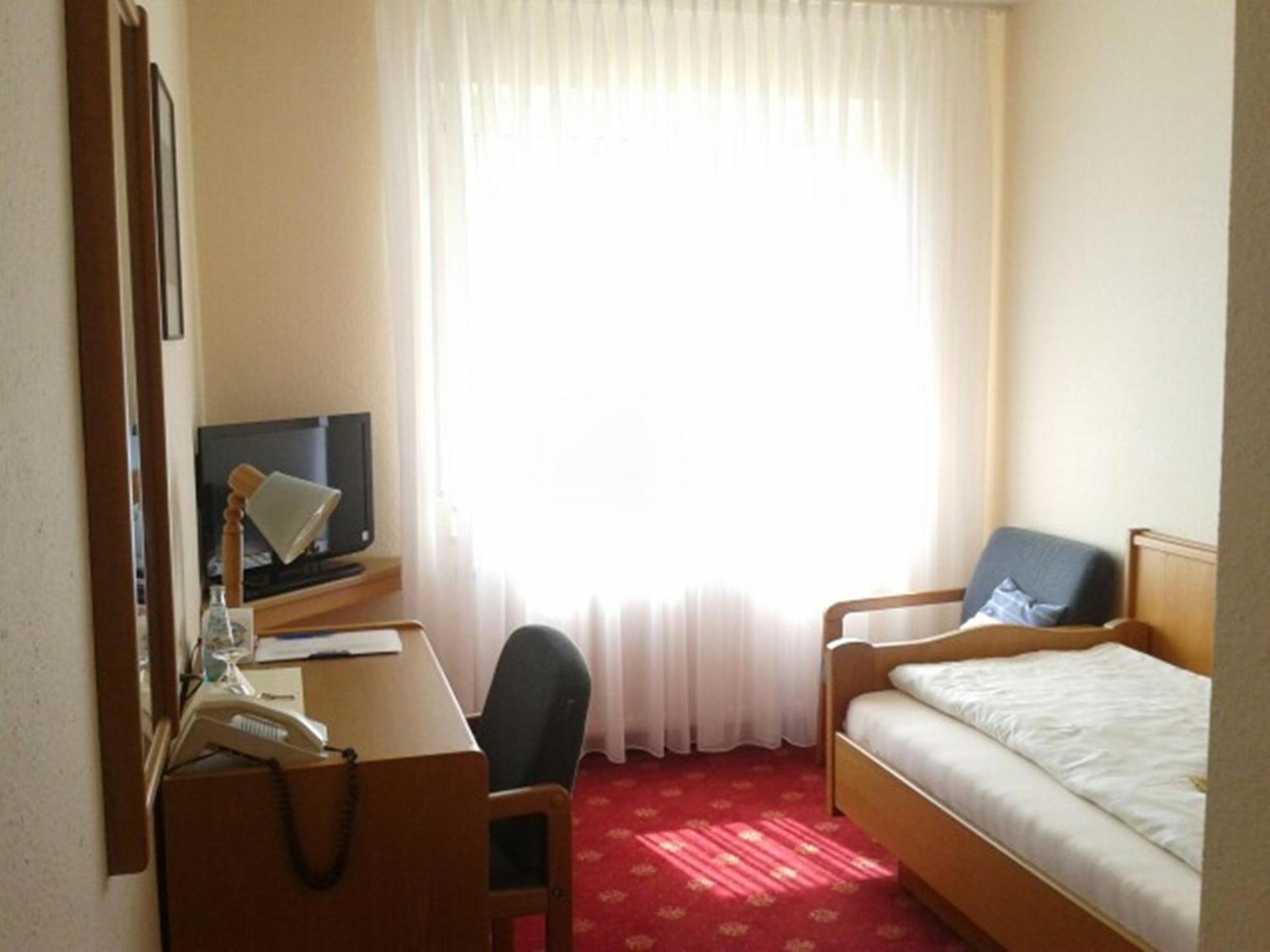 Hotel Garni Stadt Friedberg Friedberg  Habitación foto